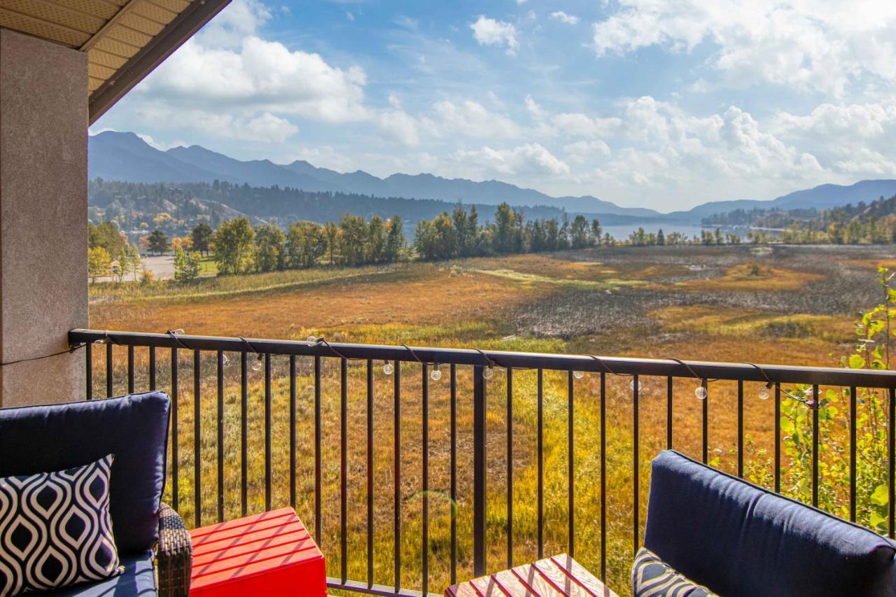 Mountain Getaway Condo - 5 Min Walk To The Beach! Invermere Buitenkant foto